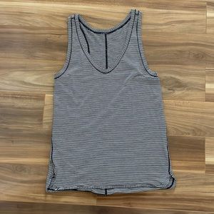 Lululemon tank. Size 6